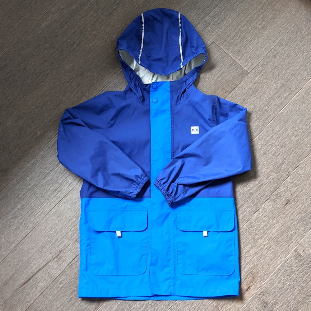 MEC Kids Rain Jacket - Blue size 5T